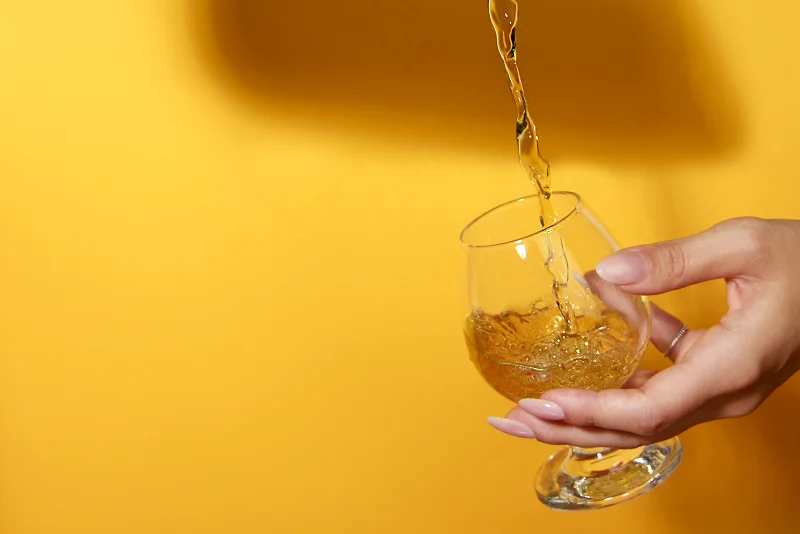 Вода во время тренировки: когда лучше пить и нужно ли вообще